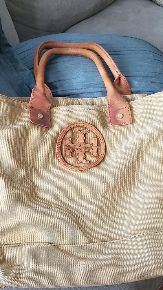 Torch Burch Handbag (Canvas)